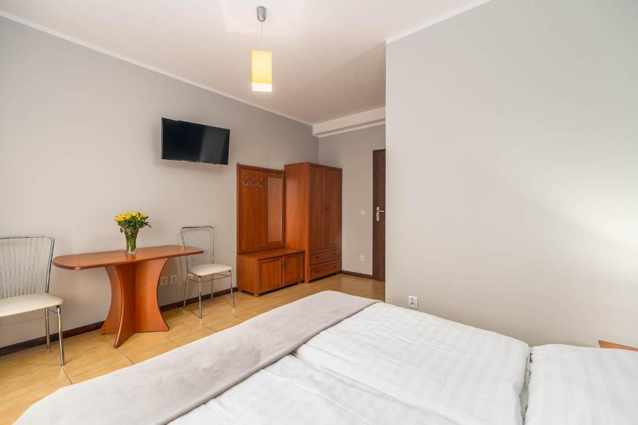 Awenturyn - Pokoje Apartamenty Noclegi Grzybowo Grzybowo  Exterior foto